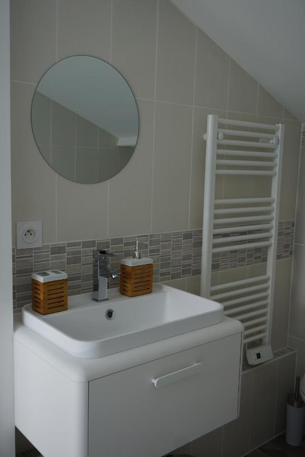 Appart Cosy 4 Personnes Avec Terrasse La Roche-sur-Yon Exterior foto